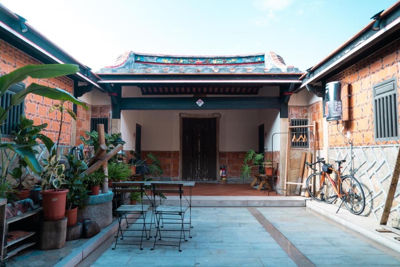斜坡客棧 Kivala Hostel Цзиньчэн Экстерьер фото