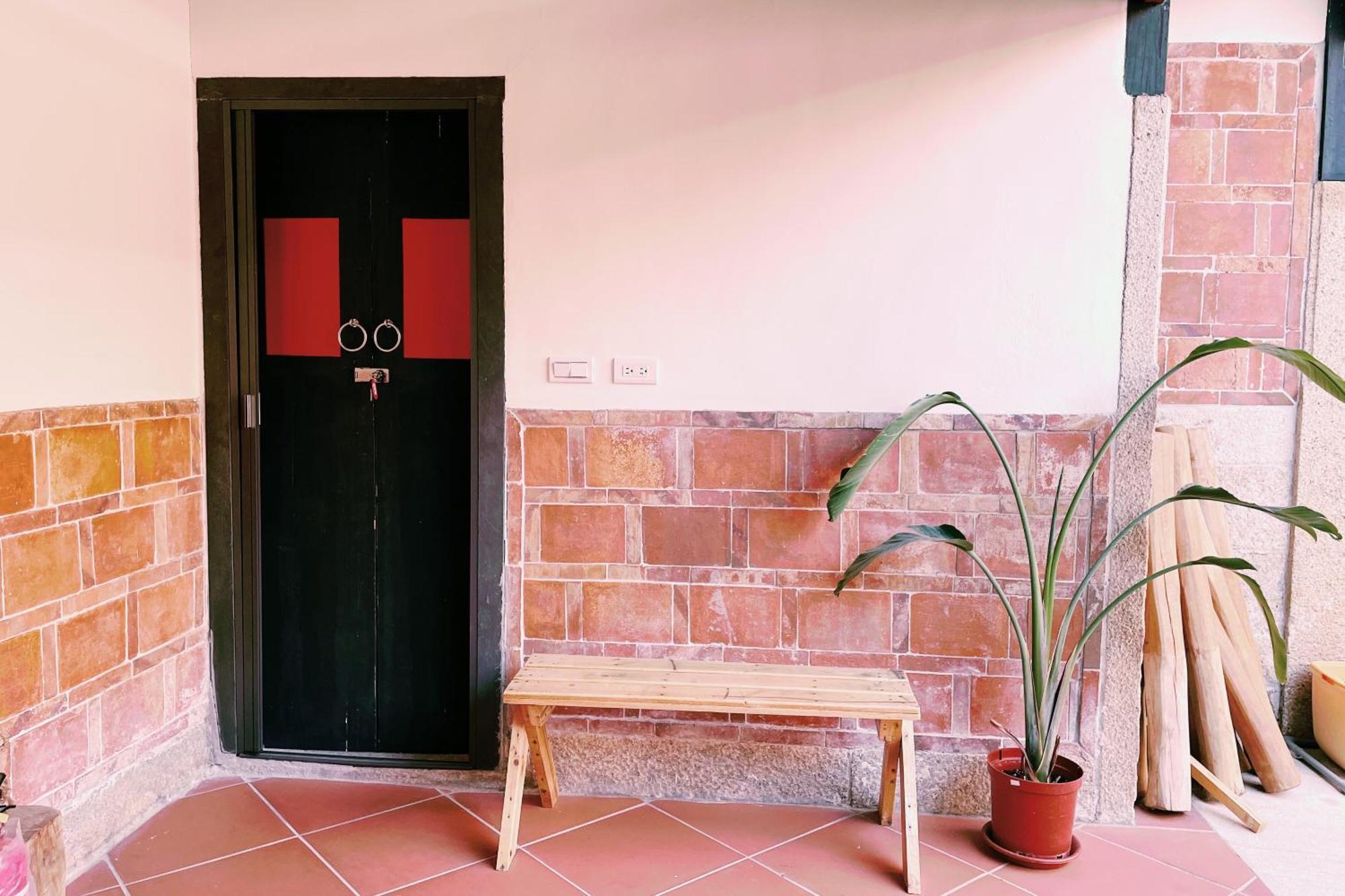 斜坡客棧 Kivala Hostel Цзиньчэн Экстерьер фото